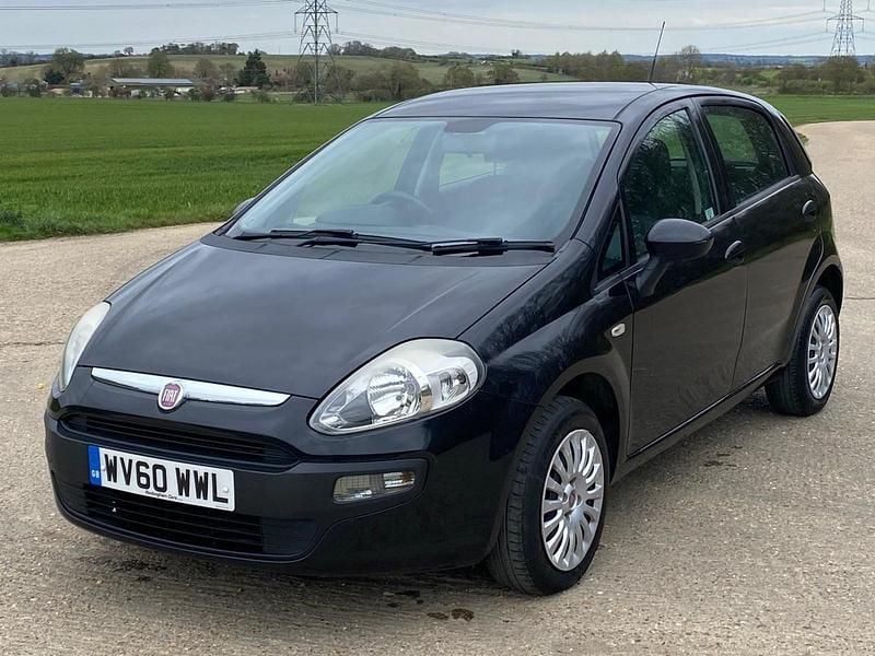 Used Fiat Punto Evo Dynamic 77 HP (56 kW) 2010 Black Hatchback
