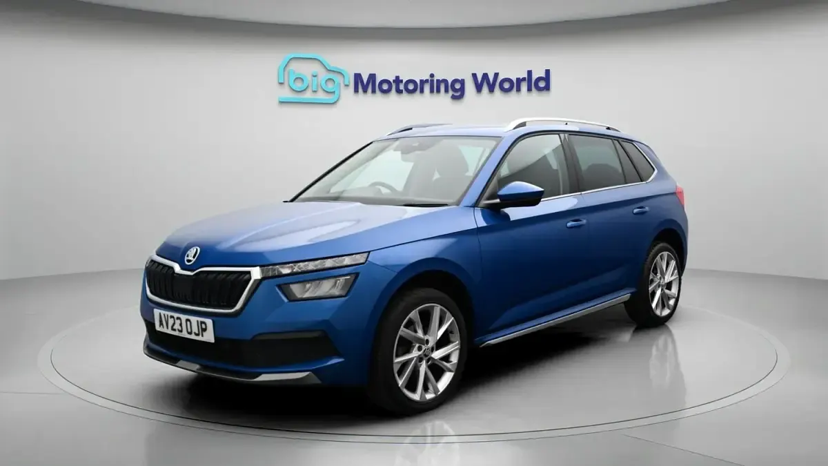 Used Skoda Kamiq SE L Executive 109 HP (80 kW) 2023 Blue SUV