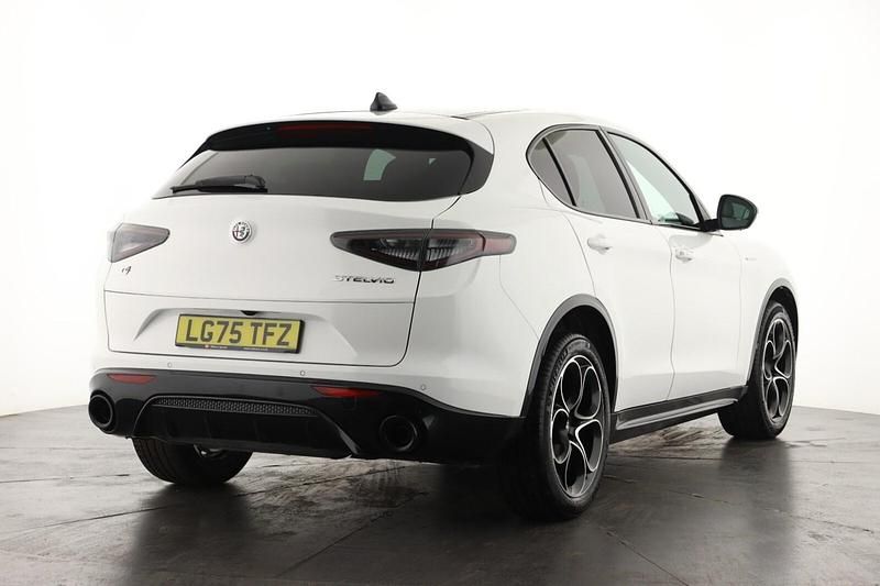 New Alfa Romeo Stelvio Veloce 2025 White SUV