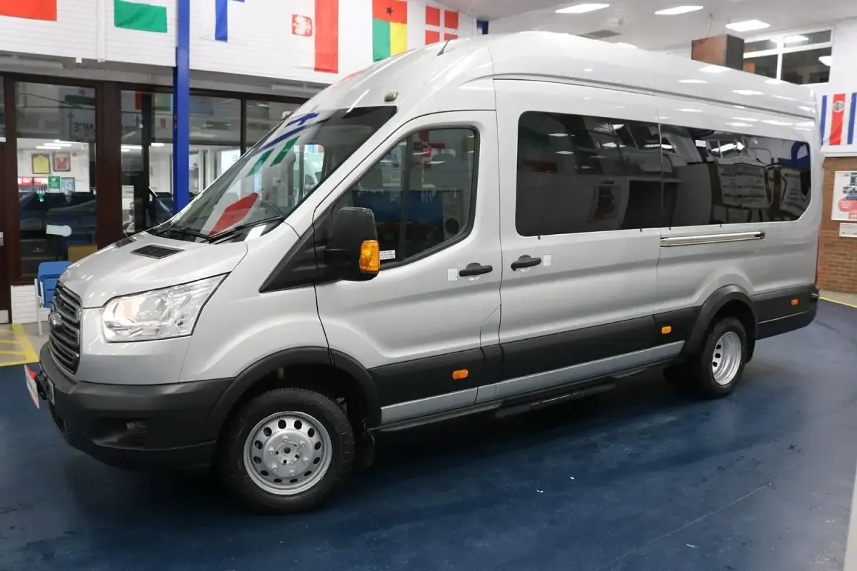 Used Ford Transit Trend 125 HP (91 kW) 2018 Silver