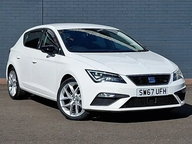 Begagnad Seat Leon FR 125 HK (91 kW) 2017 Vit Halvkombi