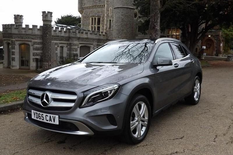 Used 2015 Mercedes GLA200 Premium Plus SUV | £12,990 (Fair price) - Image 1/1