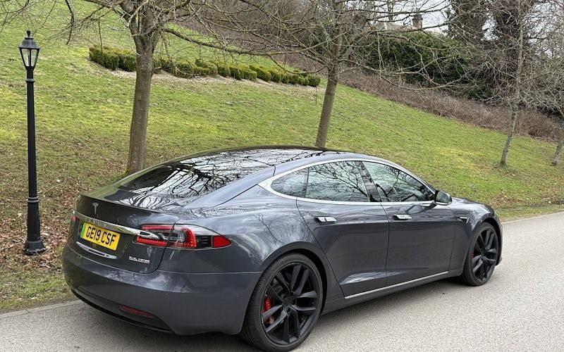 Used Tesla Model S Performance 580 kW (789 HP) 2019 Grey Hatchback