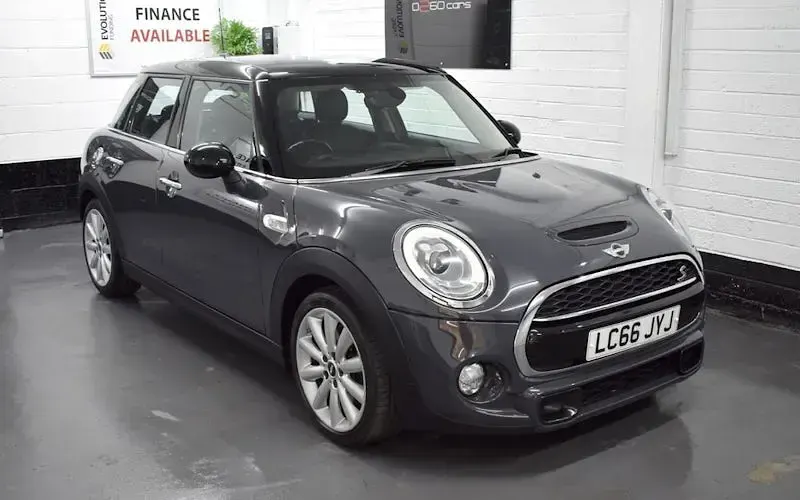 Used Mini Cooper S Hatch 192 HP (141 kW) 2016 Hatchback