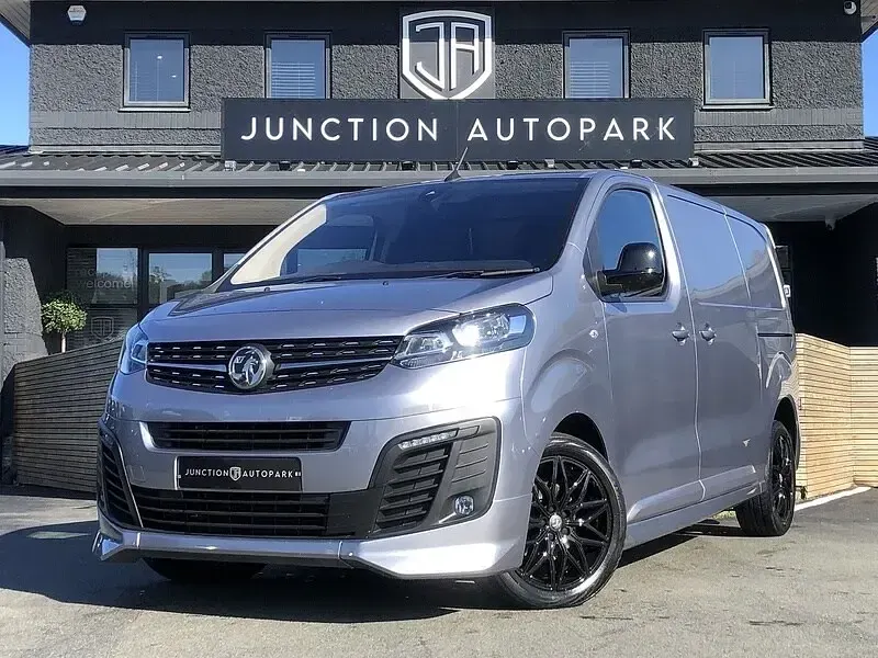 Used Vauxhall Vivaro 180 HP (132 kW) 2023 Grey MPV