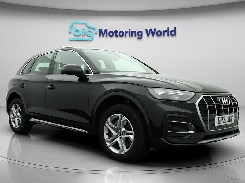 Black Used 2021 Audi Q5 Sport SUV | £25,750 (Fair price) - Image 1/4