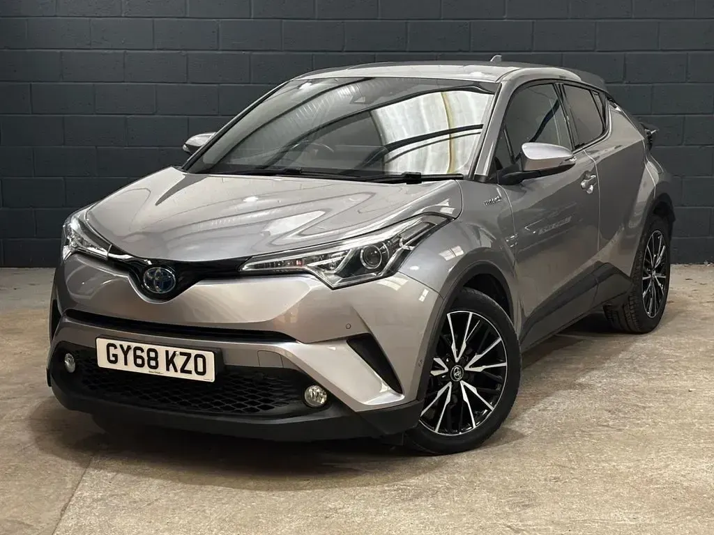 Used Toyota C-HR 122 HP (89 kW) 2018 Silver SUV