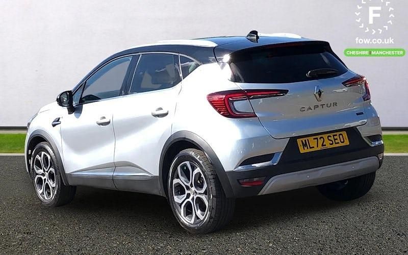 Używany Renault Captur Techno 143 KM (105 kW) 2023 Szary SUV