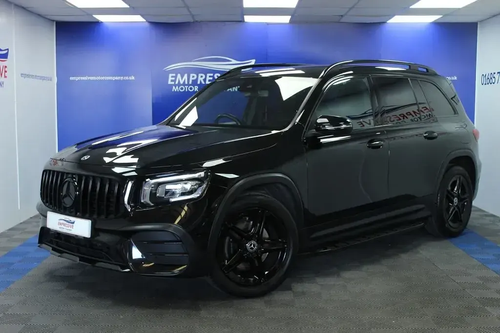 Used Mercedes GLB200 AMG line 163 HP (119 kW) 2020 Black SUV