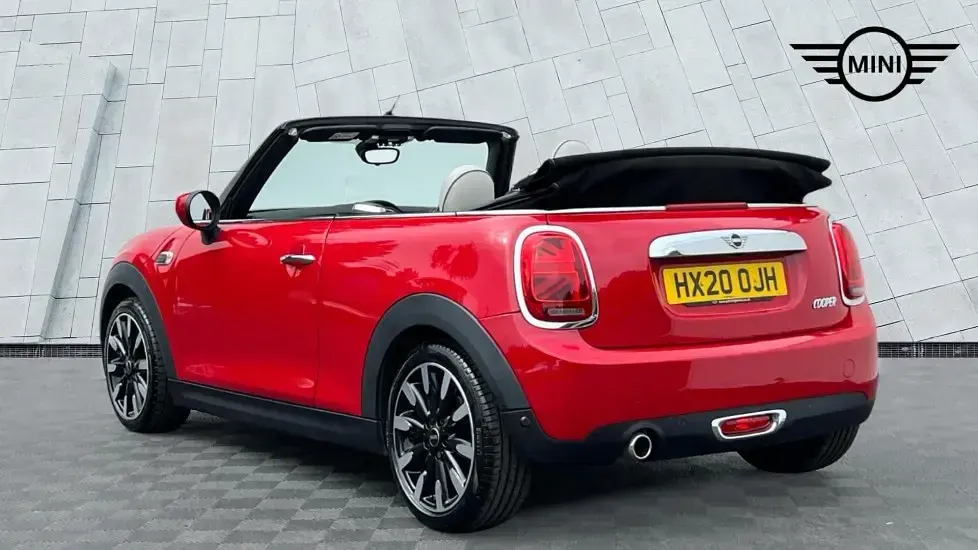 Used Mini Cooper Cabriolet Exclusive 134 HP (98 kW) 2020 Red Cabriolet