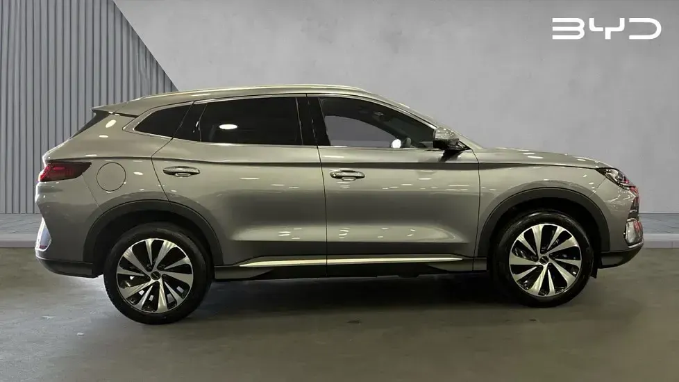 Used BYD Seal U Design 324 HP (238 kW) 2025 Grey SUV