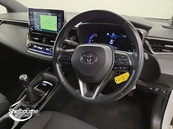 Second-hand Toyota Corolla 116 CP (85 kW) 2020 Alb Break