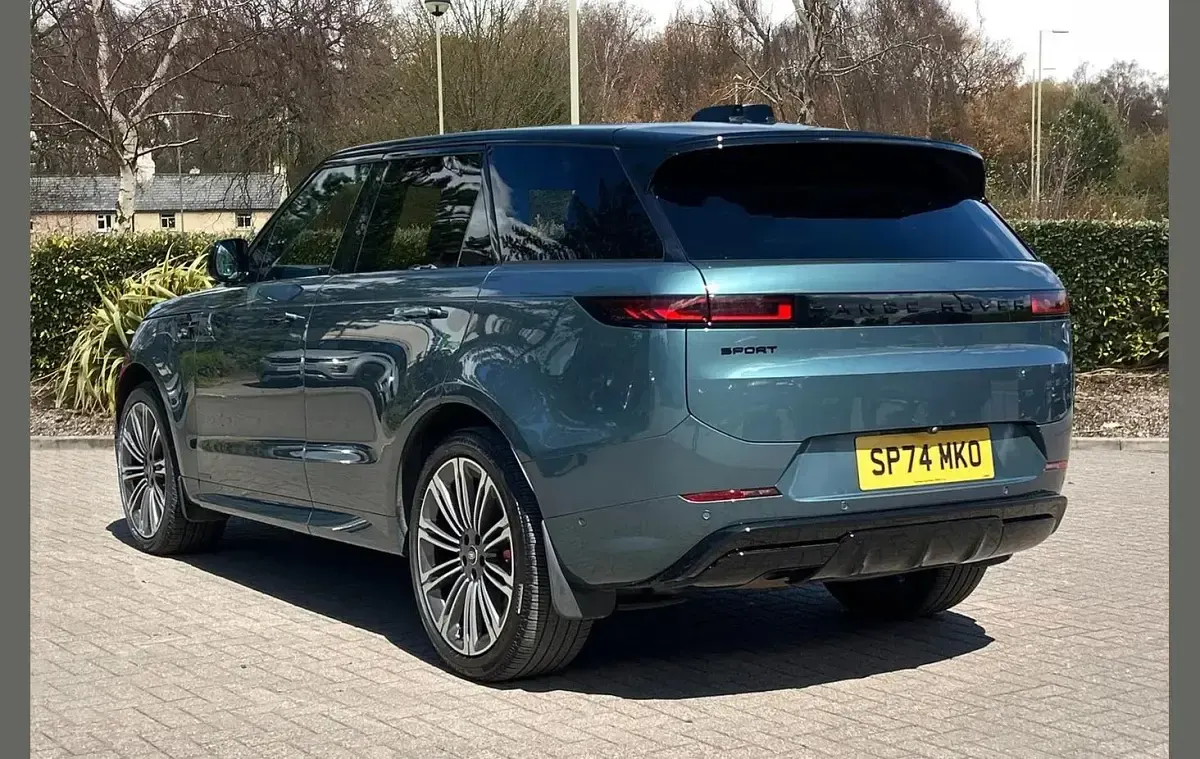 Used Land Rover Range Rover Sport Autobiography 344 HP (253 kW) 2024 Green SUV