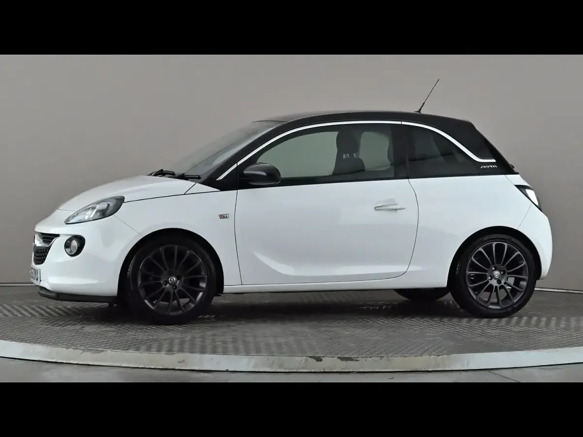 Used Vauxhall Adam Glam 2015 White Hatchback