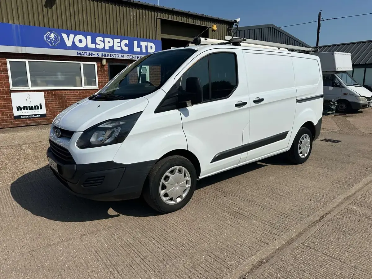 Used Ford Transit Custom 100 HP (73 kW) 2016 White Van
