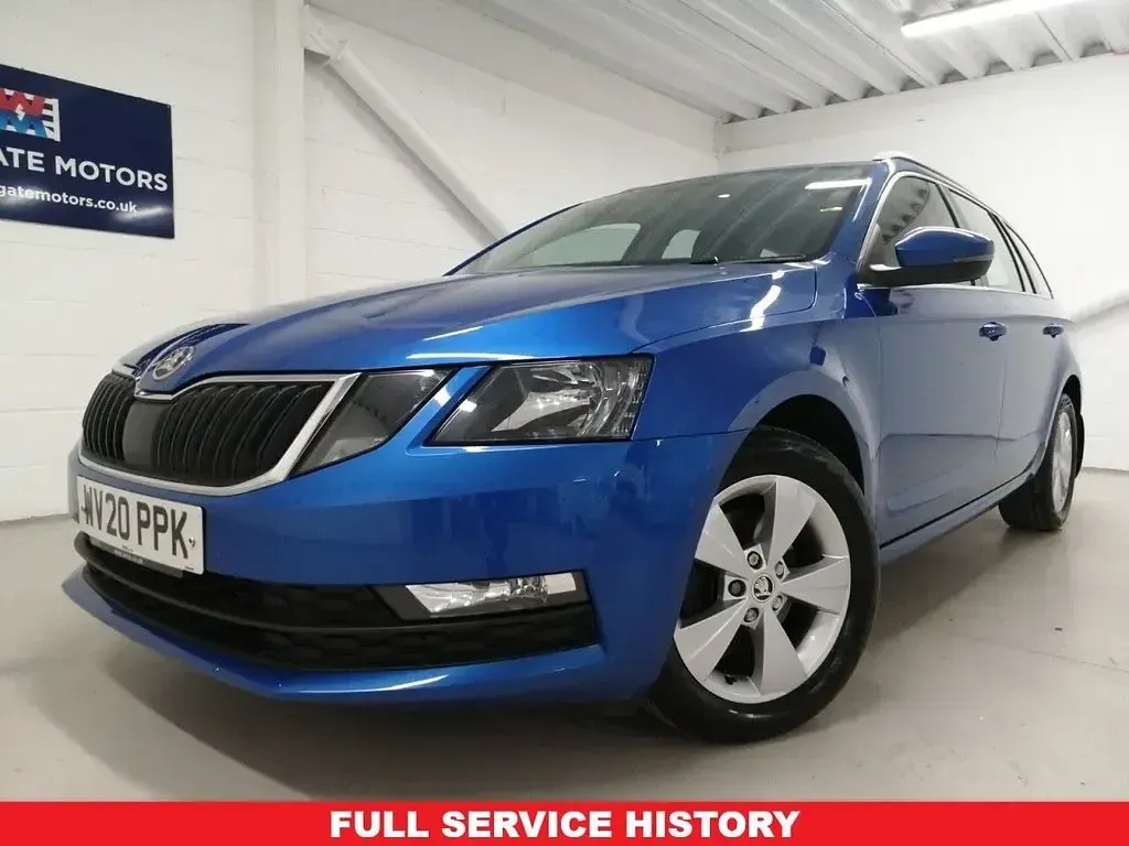 Used Skoda Octavia SE Technology 150 HP (110 kW) 2020 Blue Estate