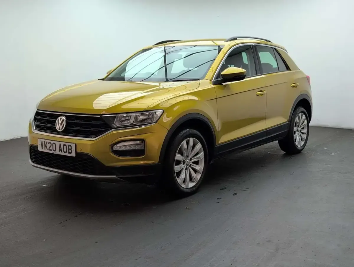 Used VW T-Roc SE 150 HP (110 kW) 2020 Yellow SUV