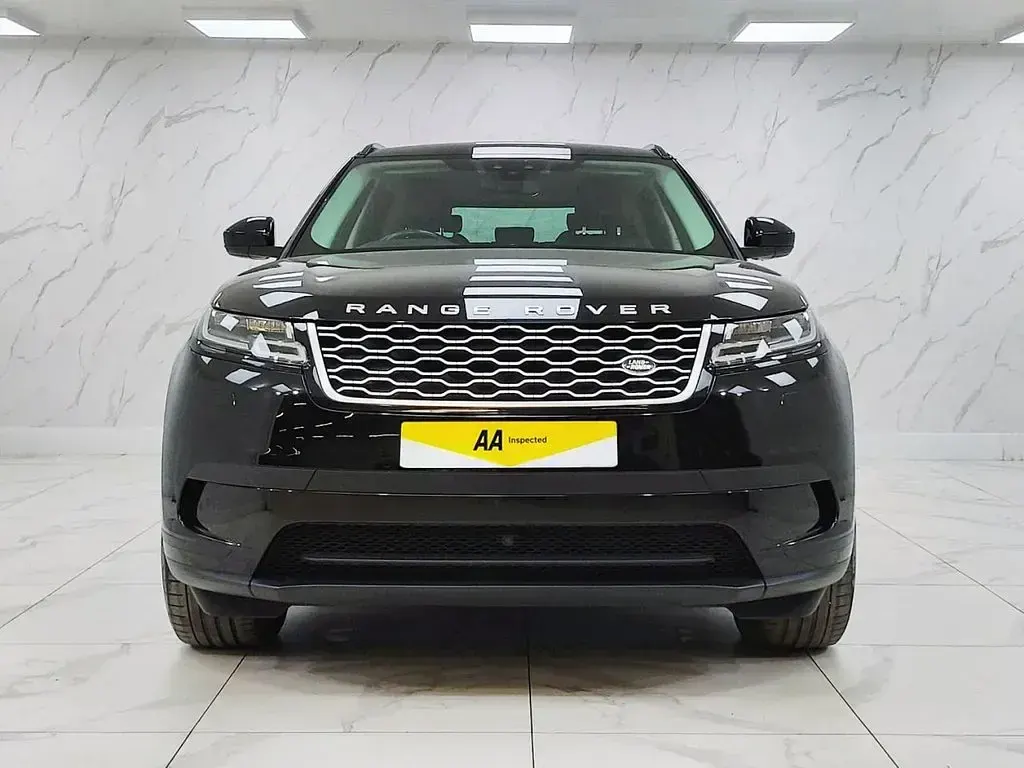 Used Land Rover Range Rover Velar S 180 HP (132 kW) 2019 Black SUV