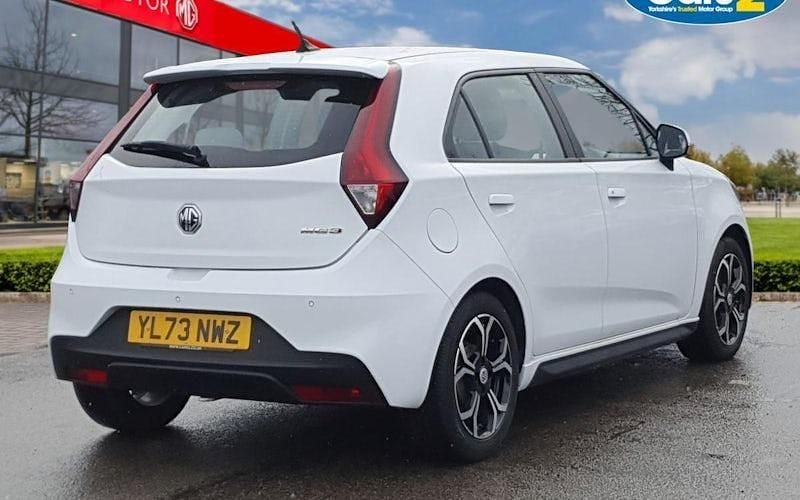 Used MG MG3 Excite 106 HP (77 kW) 2024 White Hatchback