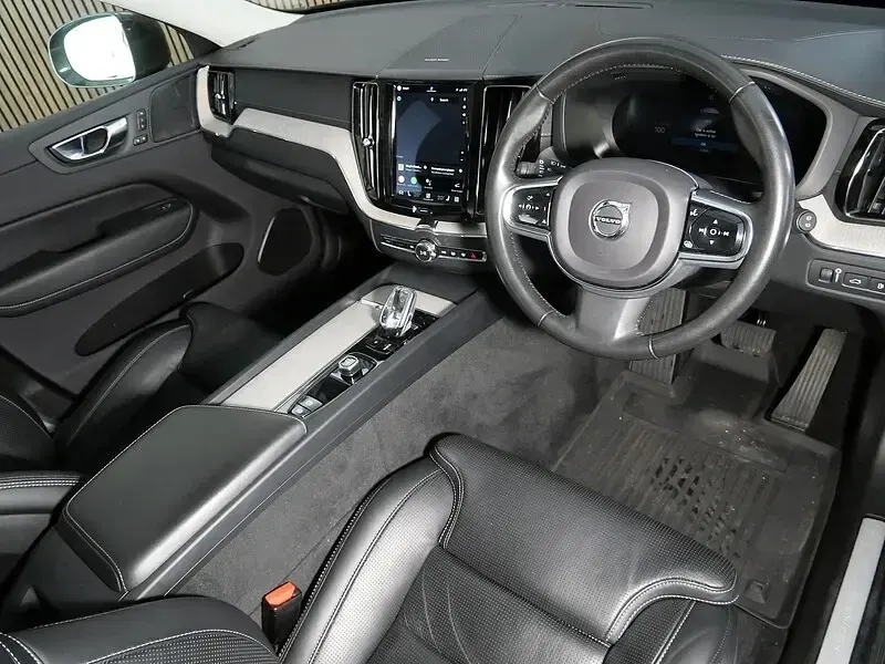 Used Volvo XC60 Inscription 2021 Grey SUV