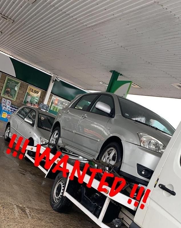 Used Toyota Corolla 2005 Silver Hatchback