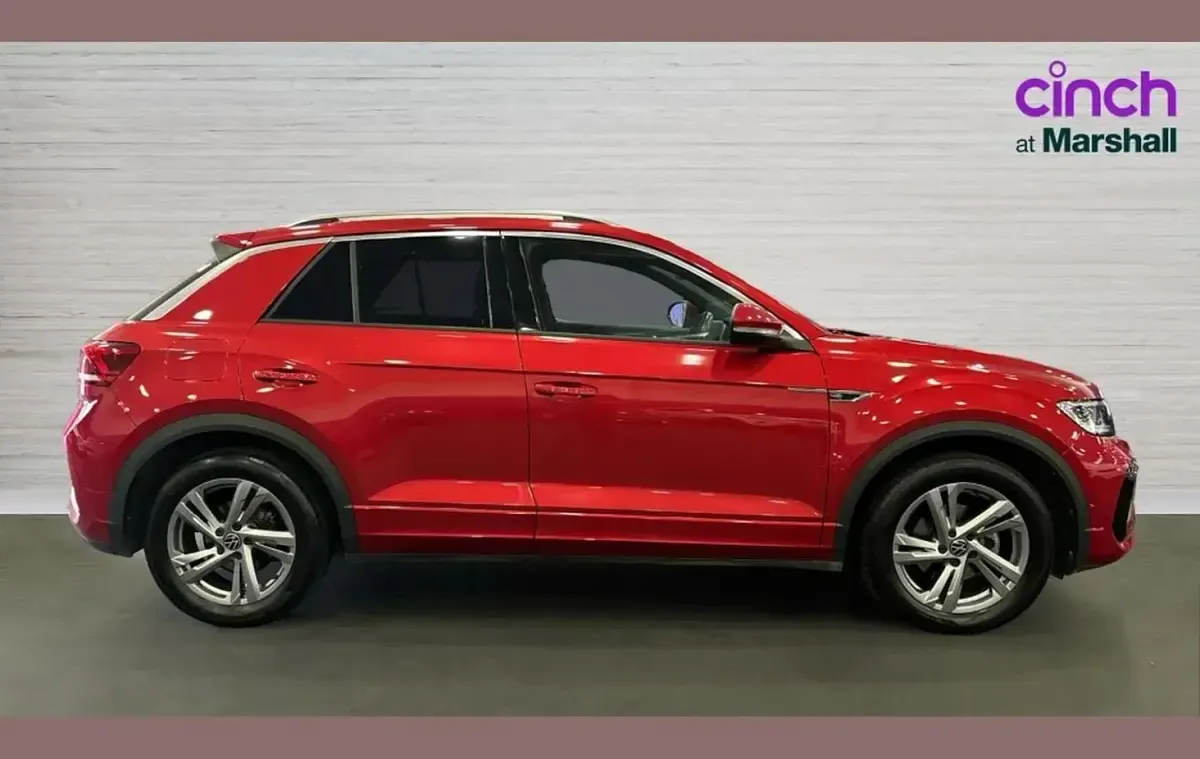 Used VW T-Roc R-line 147 HP (108 kW) 2024 Red SUV
