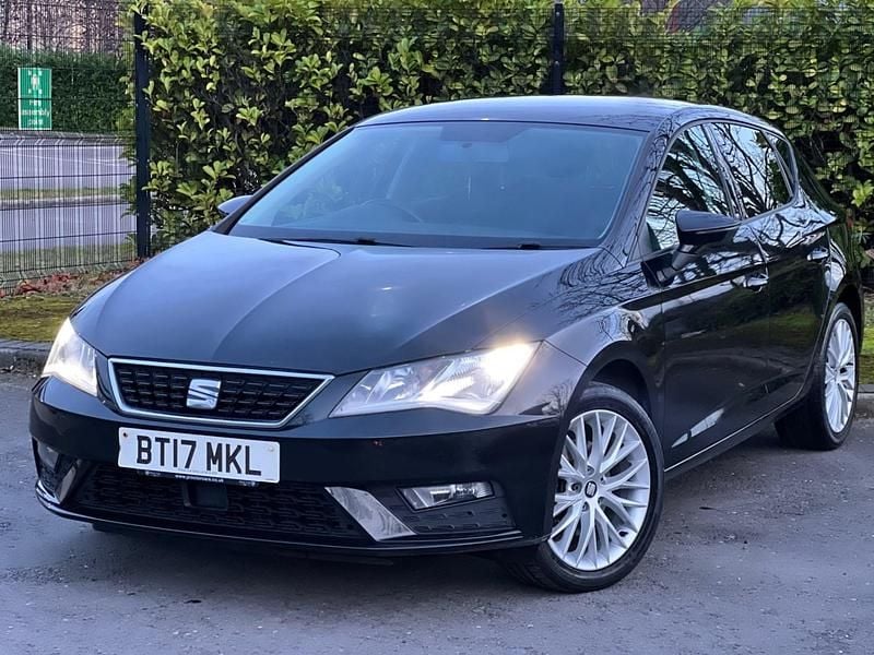 Black Used 2017 Seat Leon SE Dynamic Hatchback | £6,990 (Good price) - Image 1/4