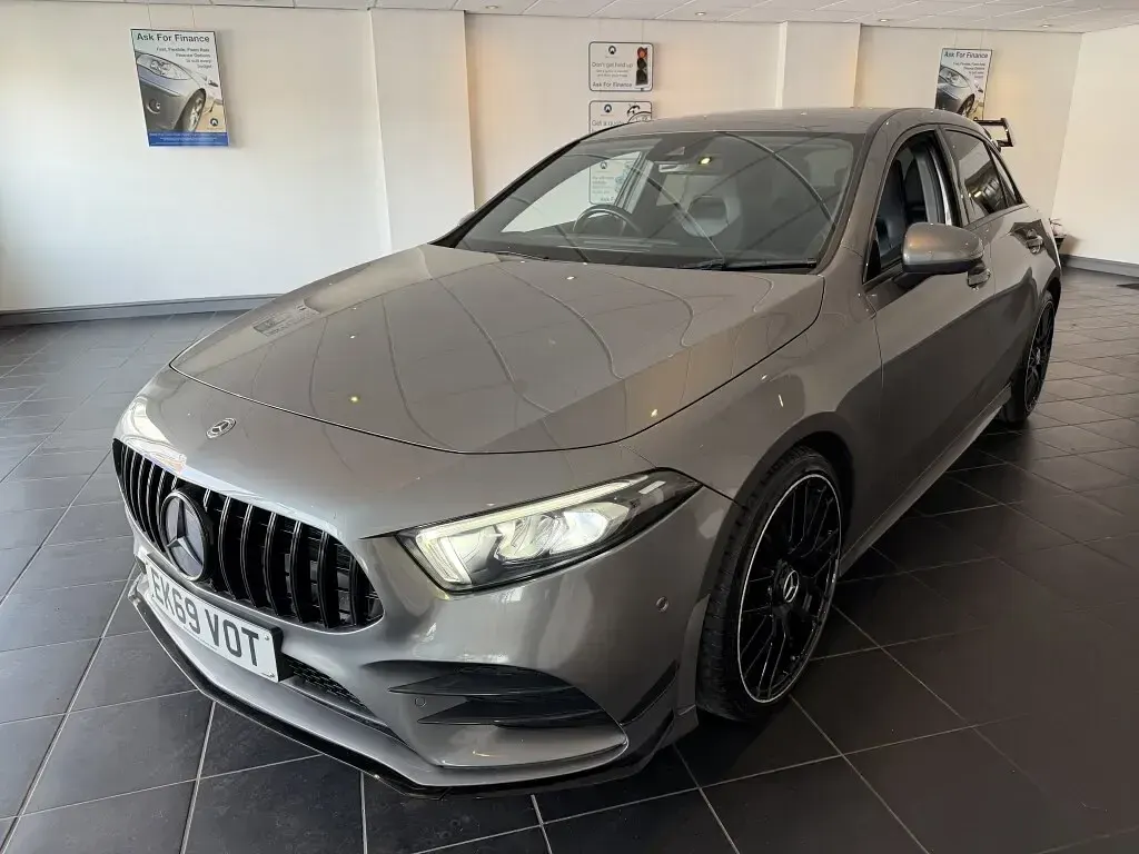 Used Mercedes A180 Executive 116 HP (85 kW) 2019 Grey Hatchback
