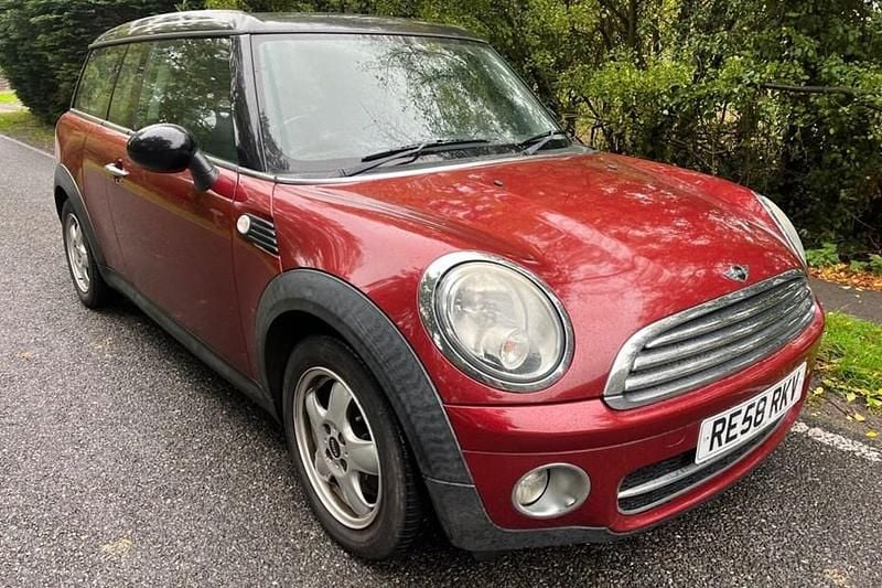 Red Used 2008 Mini Cooper Clubman Estate | £1,000 (Fair price) - Image 1/1