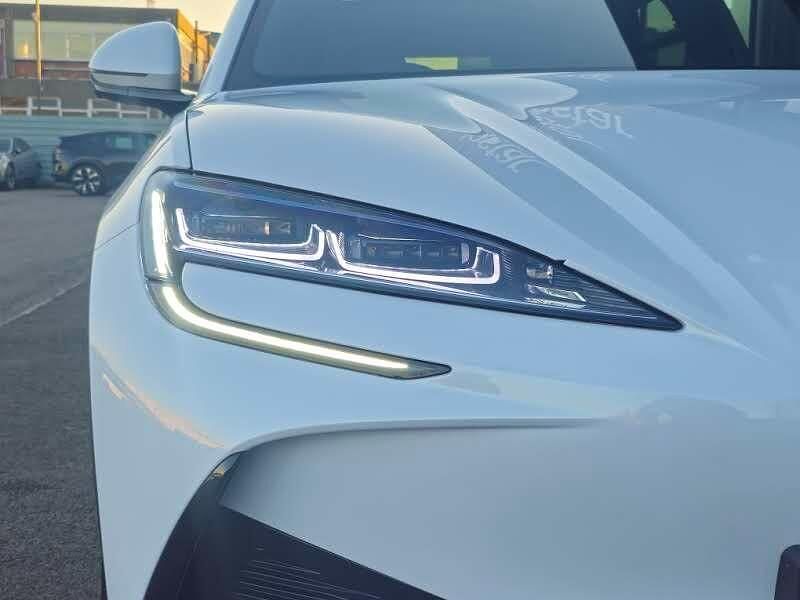 New BYD Sealion 7 389 kW (530 HP) 2026 Polar white SUV