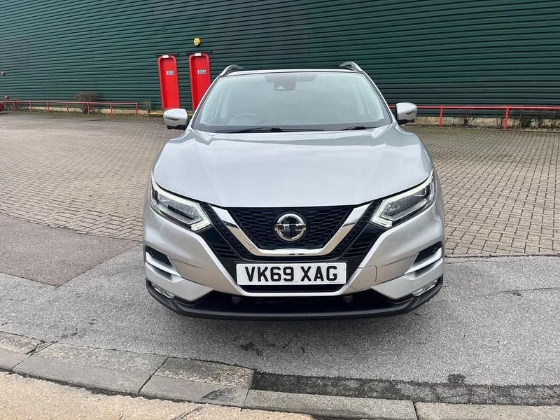 Used Nissan Qashqai Tekna 160 HP (117 kW) 2019 Silver SUV
