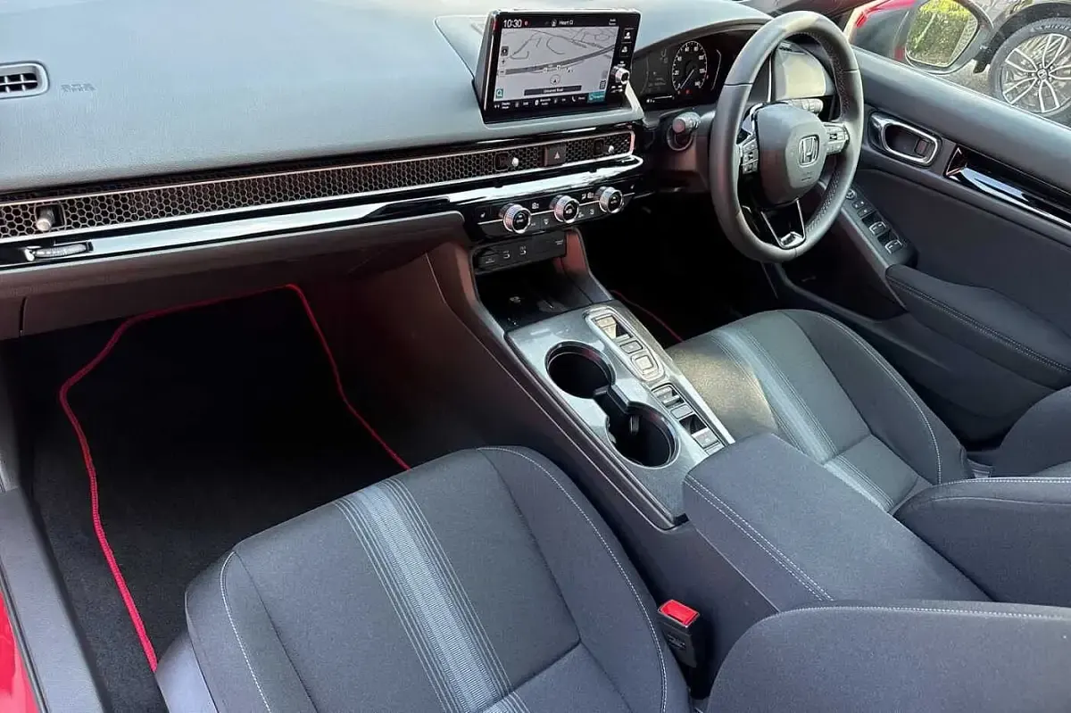 New Honda Civic Elegance 143 HP (105 kW) 2026 Premium crystal red