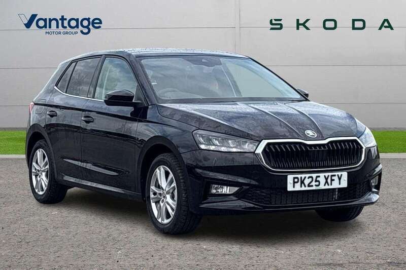 Black Used 2025 Skoda Fabia SE L Hatchback | £21,990 (Fair price) - Image 1/4