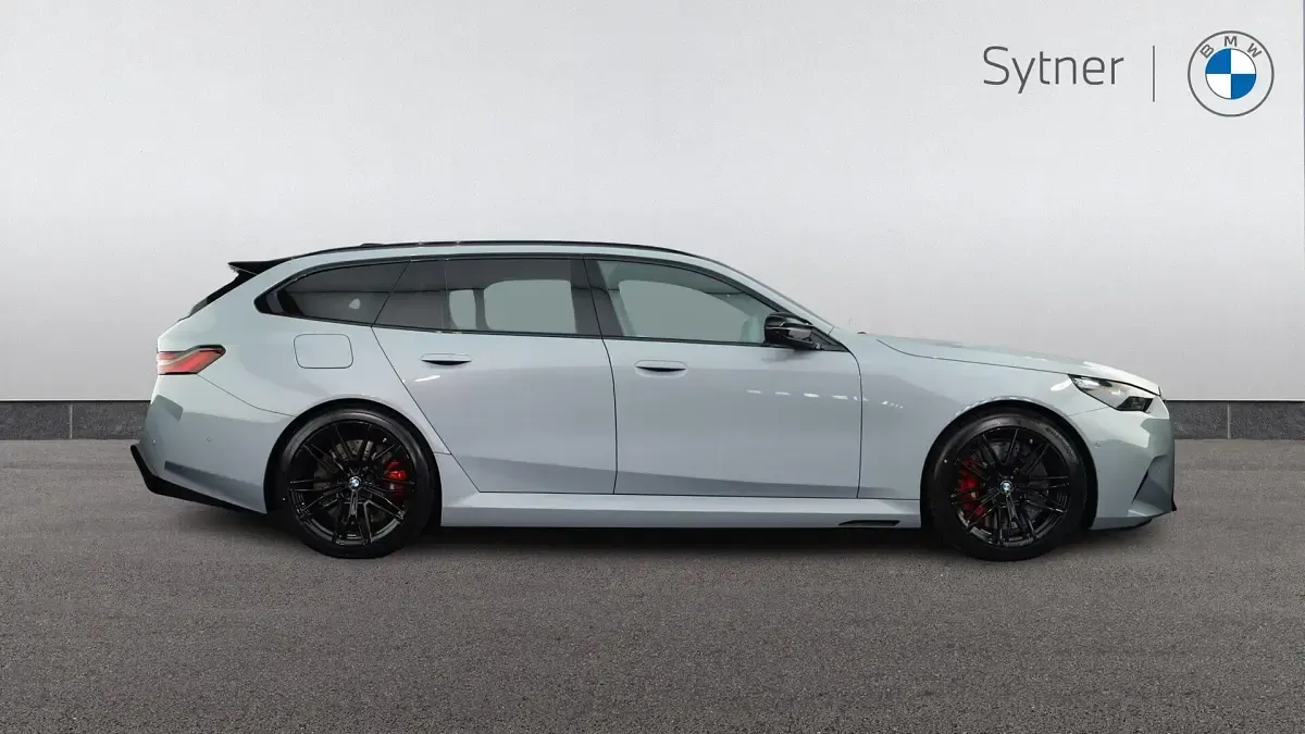Used BMW M5 Comfort Edition 717 HP (527 kW) 2026 Grey Estate