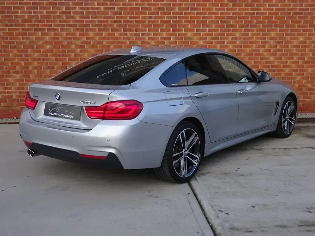 Usado BMW 420 M Sport 2017 Prateado Coupé