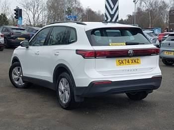 Begagnad VW Tiguan 130 HK (95 kW) 2024 Vit SUV