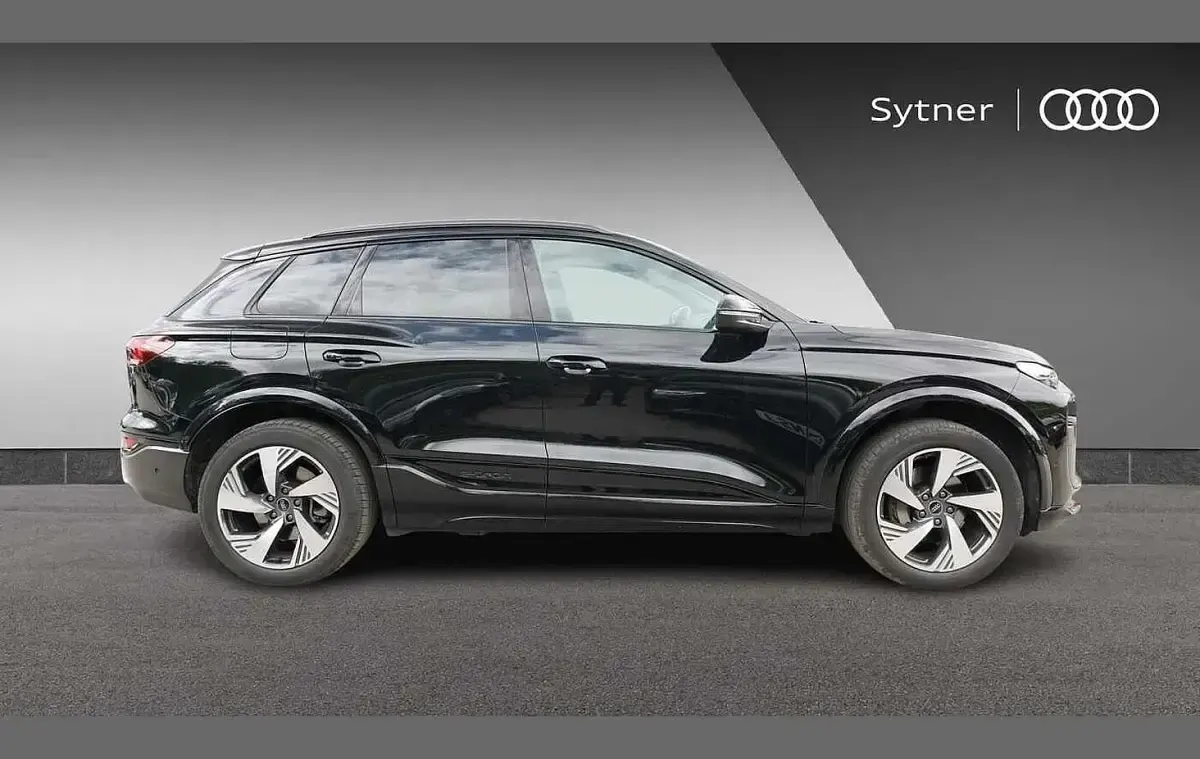Used Audi Q6 e-tron S-Line 284 kW (387 HP) 2025 Black SUV