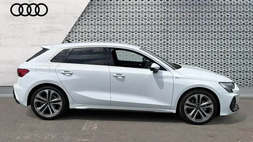Used Audi A3 S-Line 116 HP (85 kW) 2026 White