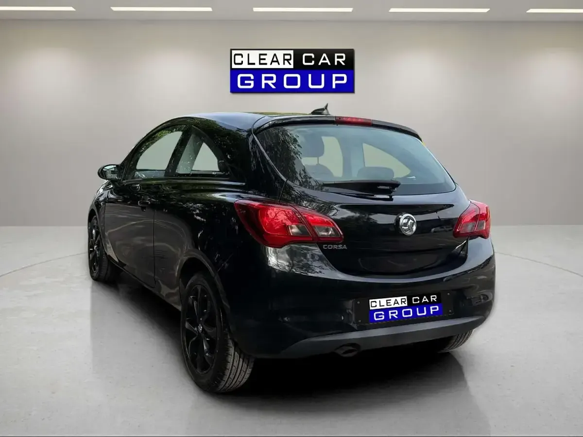 Used Vauxhall Corsa SRi 75 HP (55 kW) 2019 Black Hatchback