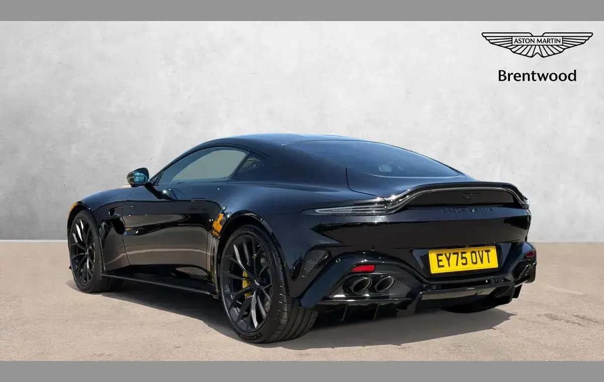 New Aston Martin V8 Vantage 655 HP (481 kW) 2025 Black Coupe