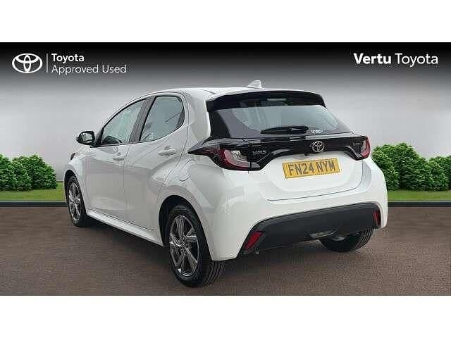 Used Toyota Yaris Hybrid 116 HP (85 kW) 2024 Other Hatchback