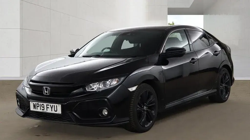 Used Honda Civic SR 126 HP (92 kW) 2019 Black Hatchback