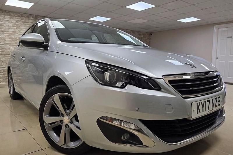 Used 2017 Peugeot 308 Allure Hatchback | £5,995 (Good price) - Image 1/1