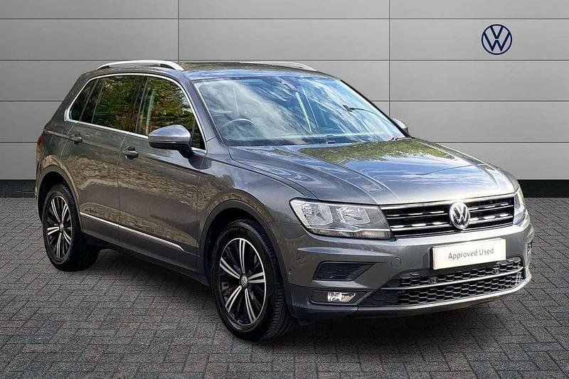 Grey Used 2018 VW Tiguan SE SUV | £15,495 (Super price) - Image 1/4