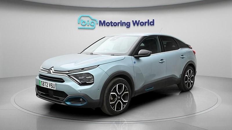 Usado Citroën e-C4 Shine 100 kW (136 HP) 2023 Citadino