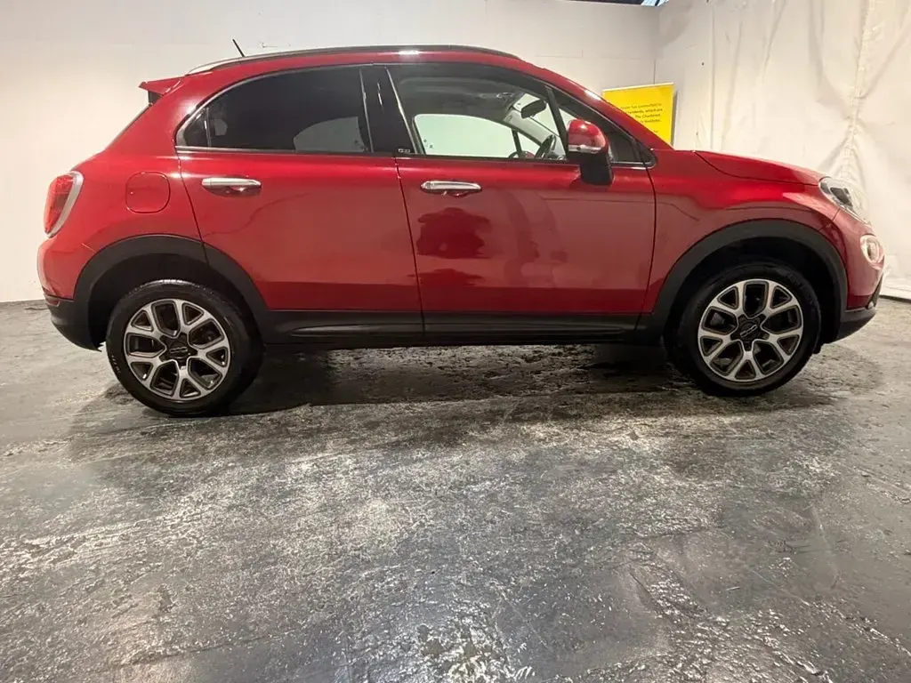 Used Fiat 500X Cross 140 HP (102 kW) 2017 Red SUV