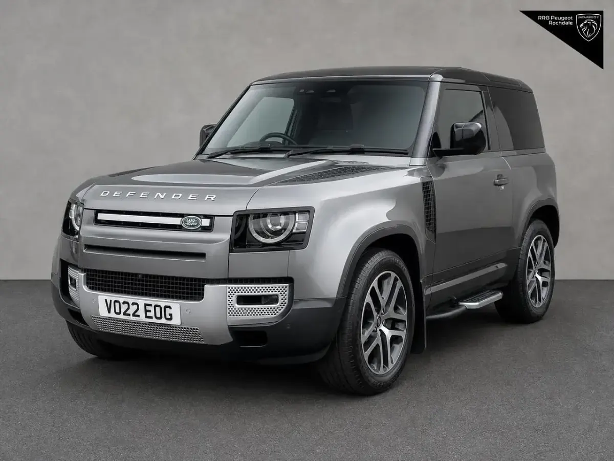 Used Land Rover Defender S 395 HP (290 kW) 2022 Grey SUV