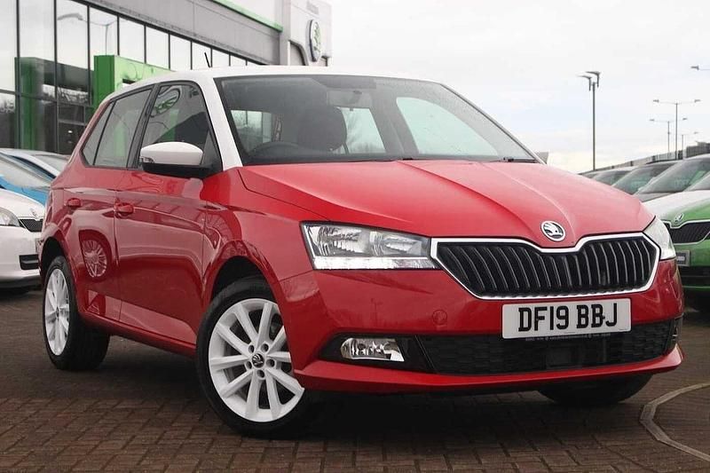 Corrida red Used 2019 Skoda Fabia Colour Edition Hatchback | £10,350 (Fair price) - Image 1/4