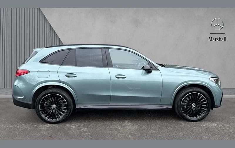 Used Mercedes GLC300e Urban 308 HP (226 kW) 2025 Silver SUV