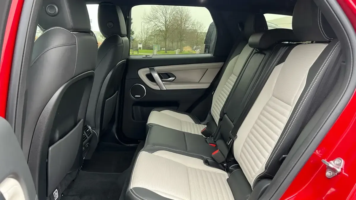 Used Land Rover Discovery Sport HSE Dynamic 200 HP (147 kW) 2024 Red SUV